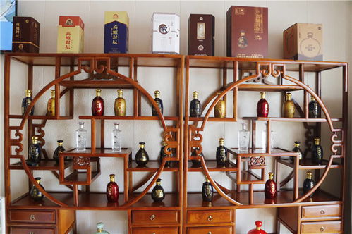 高爐封壇酒阜陽市運(yùn)營中心揭牌 美酒登陸阜陽市場